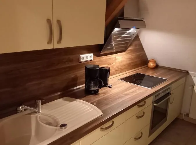 Zum Malerweg شقة بيرنا