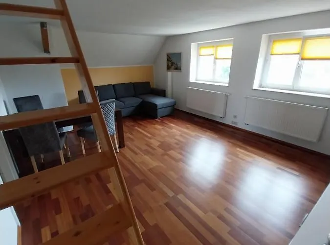 Zum Malerweg شقة بيرنا